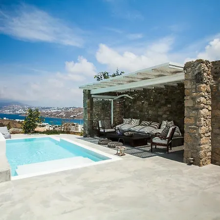 Joanna By The Pearls Collection Vila *