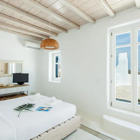 Joanna By The Pearls Collection Mykonos Town